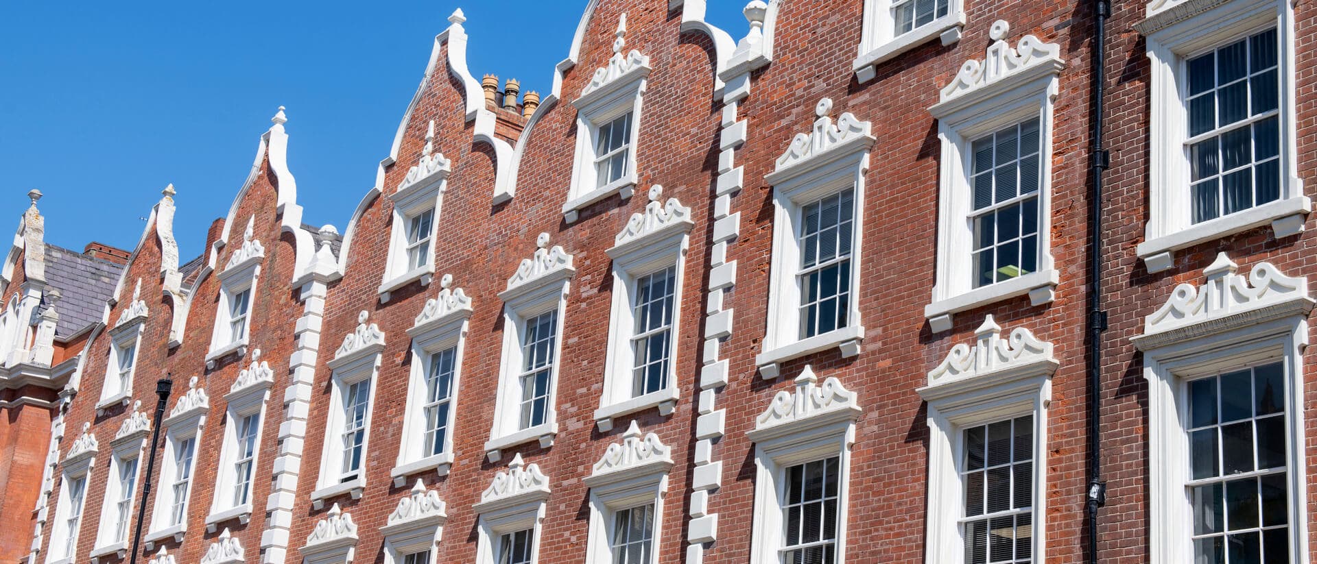 Purple-House-Clinic-Nottingham-Exterior-1